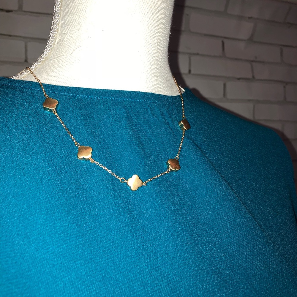 Goldtone Quatrefoil Station Necklace - Picture 2 of 6